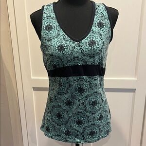 Active USA Teal and Black Patterned Tank Top Size L